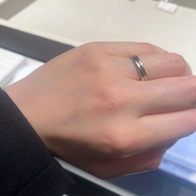 【ブシュロン(BOUCHERON)の口コミ】 夫婦でお揃いの指輪もいいかも、と夫が見つけてきてくれたのがブシュロン…