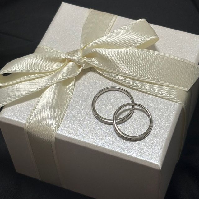 【TOWA(永遠)の口コミ】 新郎のデザインもワンポイント合ったのが気に入った理由。
他のブランドも…