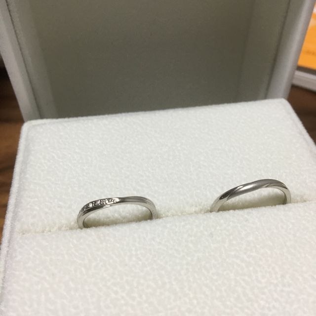 【AFFLUX(アフラックス)の口コミ】 ゼクシィにて指輪の特集があり、そちらを見ていてアフラックスのayaという…
