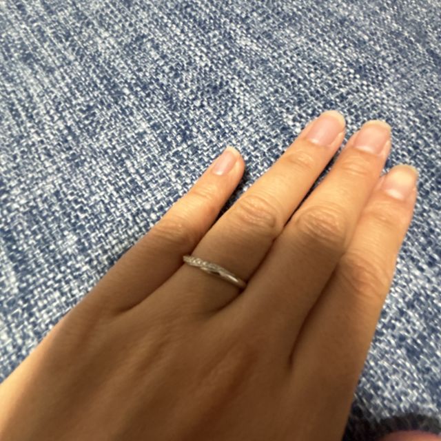 【銀座ダイヤモンドシライシの口コミ】 デザイン1つでもさまざま有り、細かなこだわりがあったため、店員さんが持…