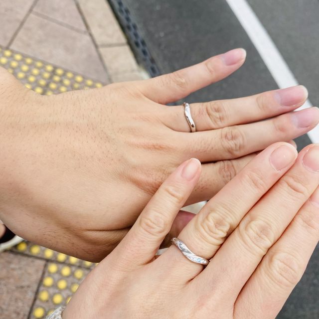 【MIORING(ミオリング)の口コミ】 デザインがカッコいい！！他には見られない、こだわりのある指輪だと思い…