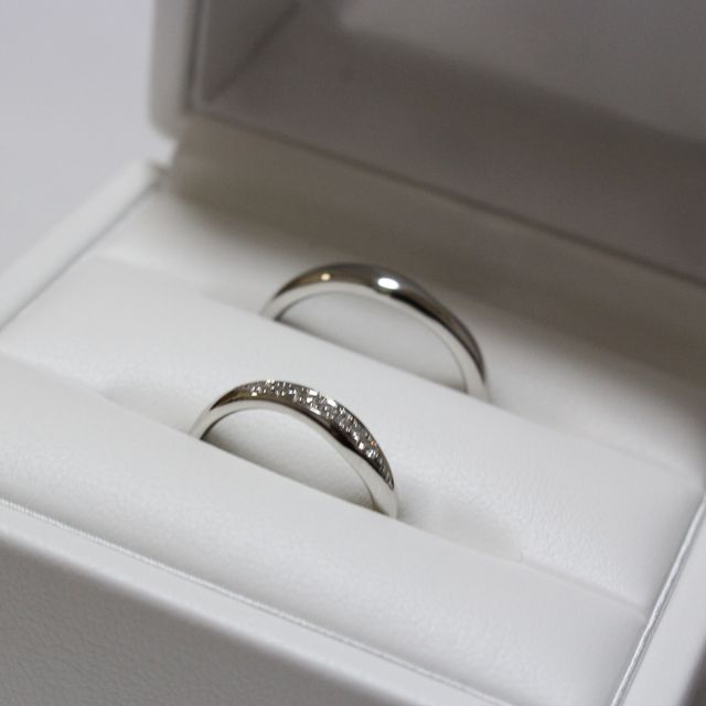 【CAFERING(カフェリング)の口コミ】 ２つ、３つ迷ってたのですが、見るだけではなく試着しつつ悩みに悩んで1番…