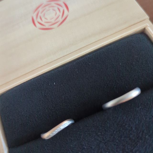 【出雲結(いずもゆい)の口コミ】 今回〘縁結〙を購入させて頂けました。シンプルなデザインであり、普段使…