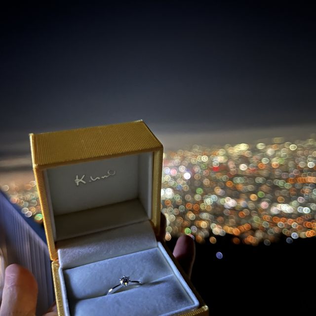 【ケイウノ ブライダル(K.UNO BRIDAL)の口コミ】 シンプルなものからゴージャスなものまで幅広くあります。ダイヤのカラッ…