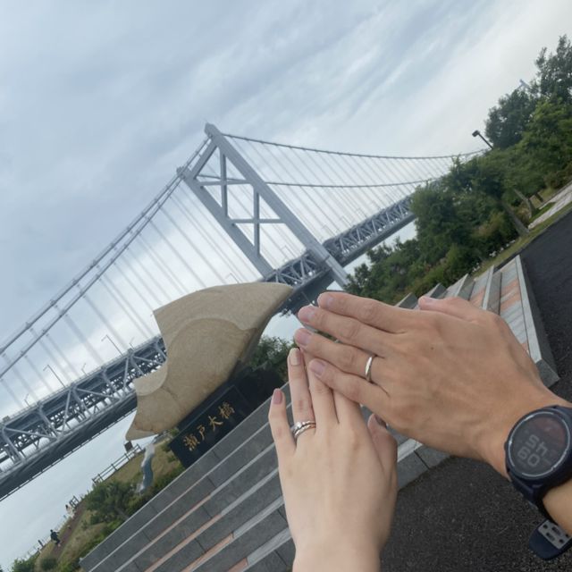 【AMATSU(アマツ)の口コミ】 指輪の左右でデザインが違うというところに魅力を感じた。
オリジナリティ…