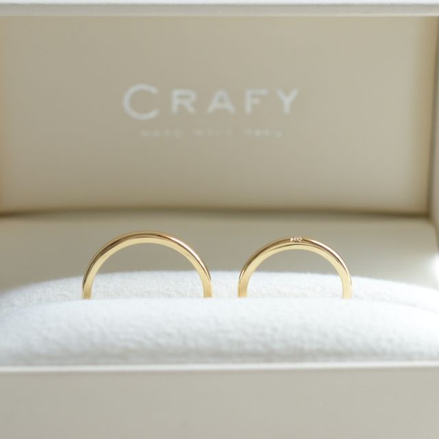 【CRAFY(クラフィ)の口コミ】 たくさんの中から予定している金額や
指輪の太さやデザインや、ダイヤを入…