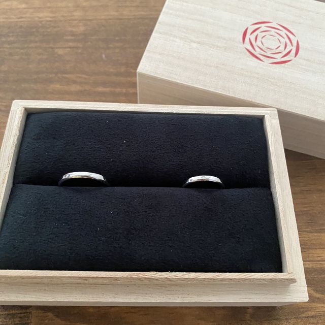 【出雲結(いずもゆい)の口コミ】 色んなサイトを拝見した中でシンプルながらも、少し手元を華やかにしたい…