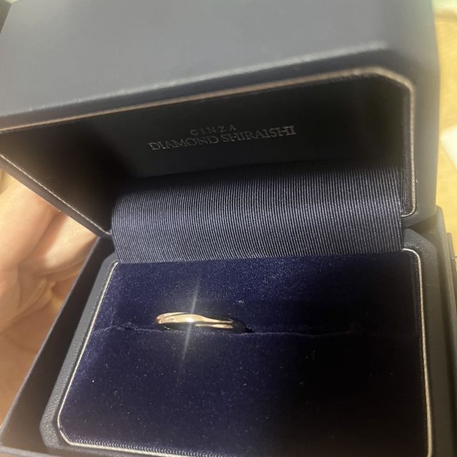 【エクセルコダイヤモンド(EXELCO DIAMOND)の口コミ】 シンプルだけどシンプルすぎず、手にも馴染んでデザインが一番の決め手で…