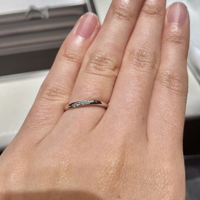 【アイプリモ(I-PRIMO)の口コミ】 ユリシーズというモデルで、厚さがそこまで無く付け心地が良いです。若干…