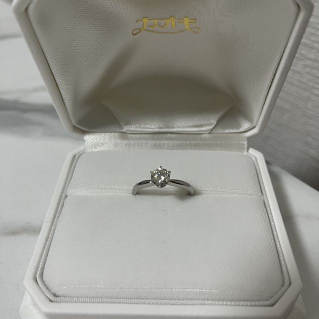 【カオキ　ダイヤモンド専門卸直営店の口コミ】 0.733ctダイヤモンドのソリティアリングが安く買えました！
オーダーした…