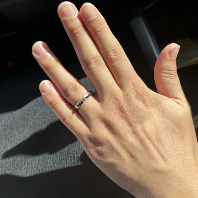 【アイプリモ(I-PRIMO)の口コミ】 永遠を意味する∞の形が指輪のデザインへ込められています。男性用は…