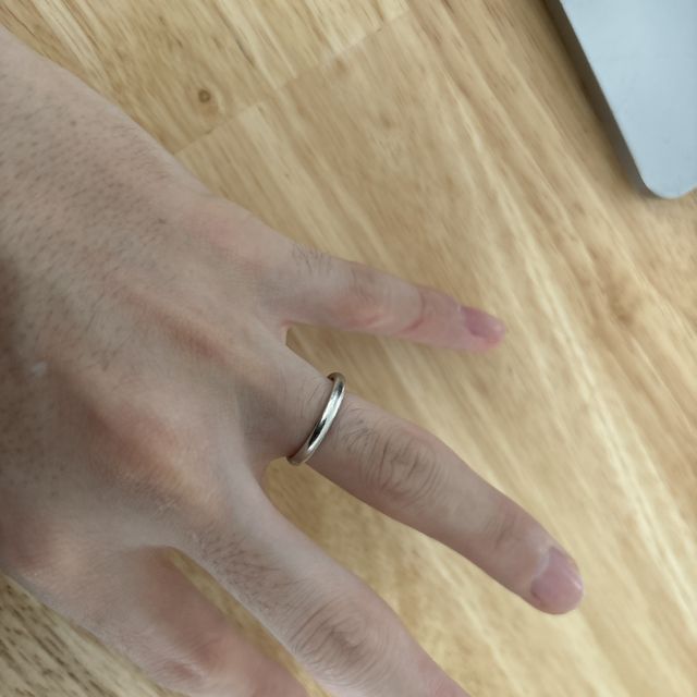 【銀座ダイヤモンドシライシの口コミ】 銀座ダイヤモンドシライシの指輪はとてもシンプルで、男性の私でも常につ…