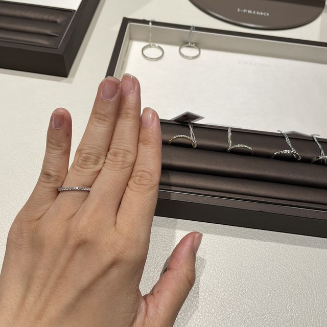 【アイプリモ(I-PRIMO)の口コミ】 ゆくゆくは重ね付けをしたかったので、馴染みやすいものを探していました…