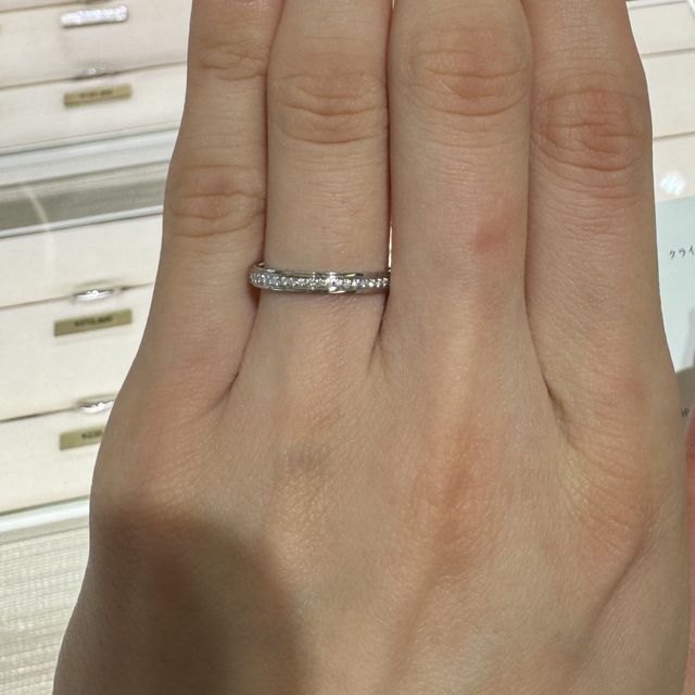 【カルティエ(Cartier)の口コミ】 事前に様々なブランドのHPをチェックして、こちらを購入するつもりで試着…