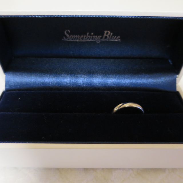 【Something Blue(サムシングブルー)の口コミ】 予算内に抑えつつ材質はプラチナで、ある程度の太さがある指輪を探してい…