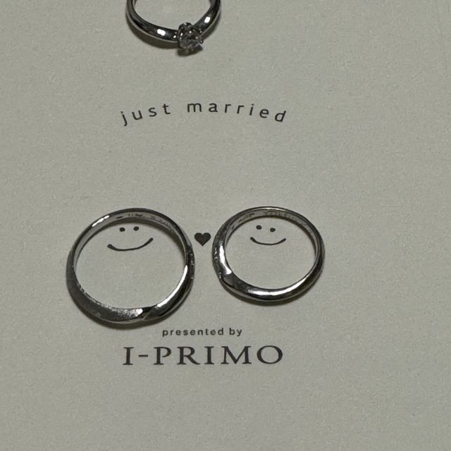 【アイプリモ(I-PRIMO)の口コミ】 シンプルだけど個性的なデザインに惹かれました。普段指輪を付けないので…