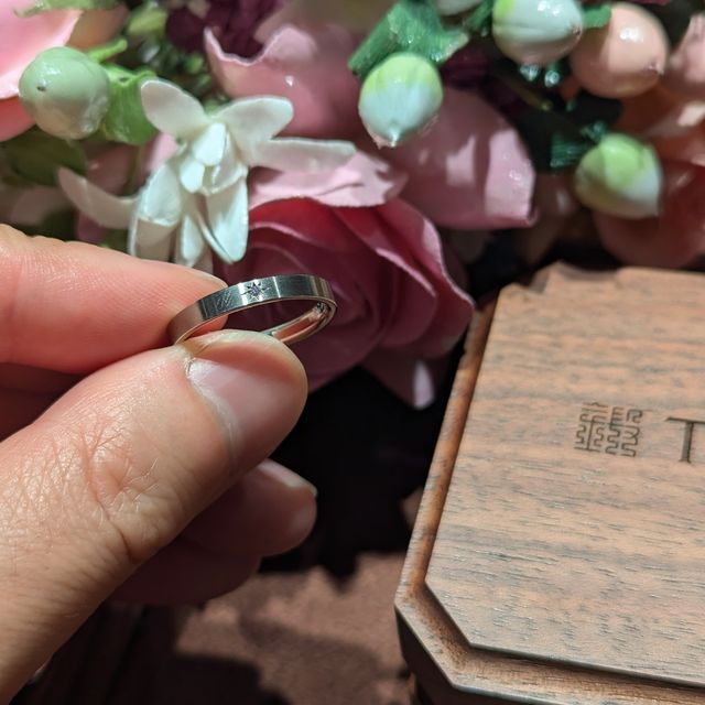 【TANZO.(鍛造指輪)の口コミ】 素材はHARD鍛造でのプラチナなので、品質と耐久性は信用していますし、価…