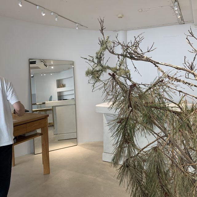 【1117(イチイチイチナナ)の口コミ】 デザインが秀逸でした。よくあるブランドではなくオリジナルなものを探し…