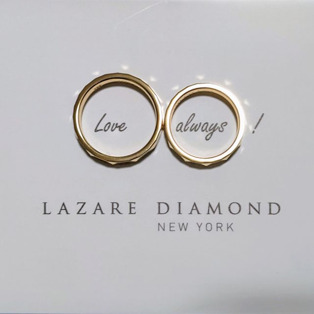 【ラザール ダイヤモンド(LAZARE DIAMOND)の口コミ】 シンプルだけど、デザイン性のあるゴールドの指輪を探していました。イン…