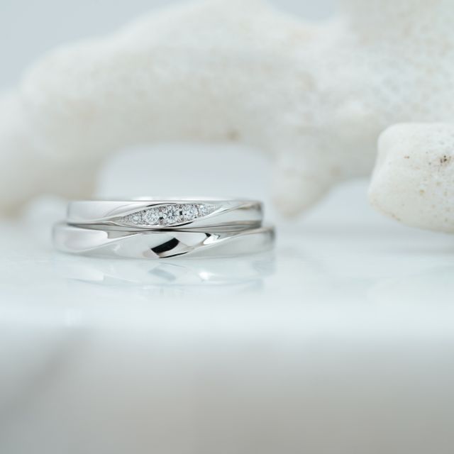 【THREE TREES(スリーツリーズ)の口コミ】 シンプルな指輪ではなく、目を引くような石付きの指輪が良かったのでダイ…