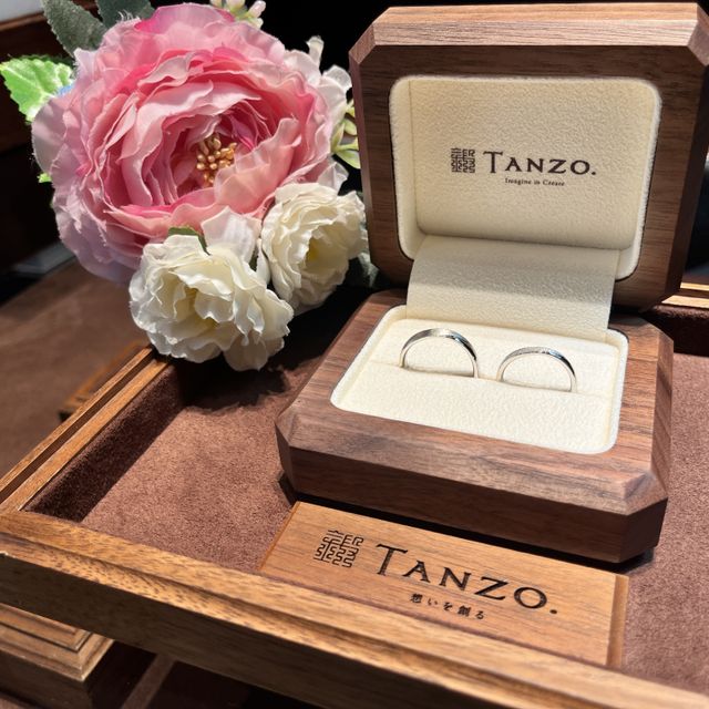 【TANZO.(鍛造指輪)の口コミ】 ずっしりとしてして丈夫なのを感じます。
最初は、「無理にオーダーじゃな…