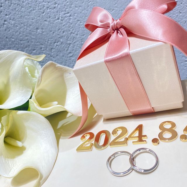 【アイプリモ(I-PRIMO)の口コミ】 指輪のデザインがとても気に入っています。
ウェーブの形になっていて、キ…