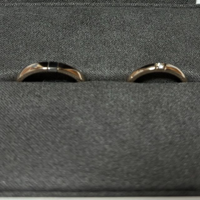 【Galopine & Galopin(ガロピーネガロパン)の口コミ】 シンプルな指輪が好きな人
ピンクゴールドで、とても良い色合いで
ピンク…