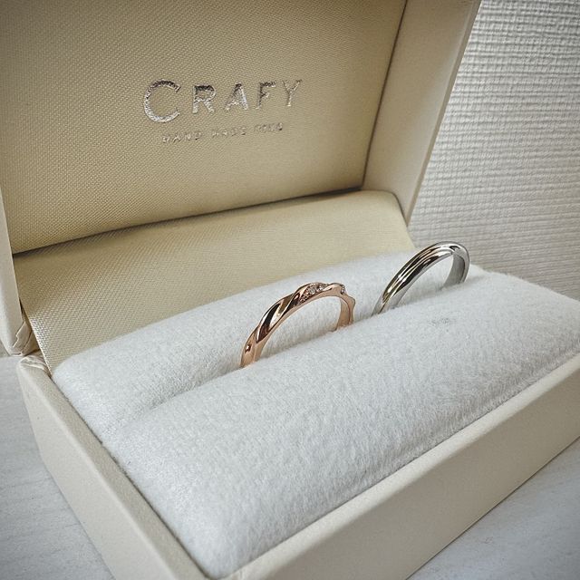 【CRAFY(クラフィ)の口コミ】 これから一生歩いて行くパートナーと、世界唯一の指輪をお持ちしたい人は…