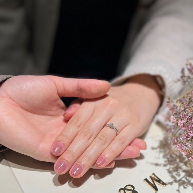 【アイプリモ(I-PRIMO)の口コミ】 正面からはシンプルに見えますが、側面から見たデザインが凝っていてどこ…