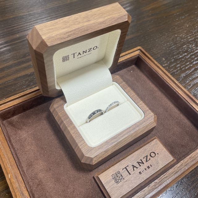 【TANZO.(鍛造指輪)の口コミ】 自分で好みのデザインを決めることができ、素材や細かいところまでオーダ…