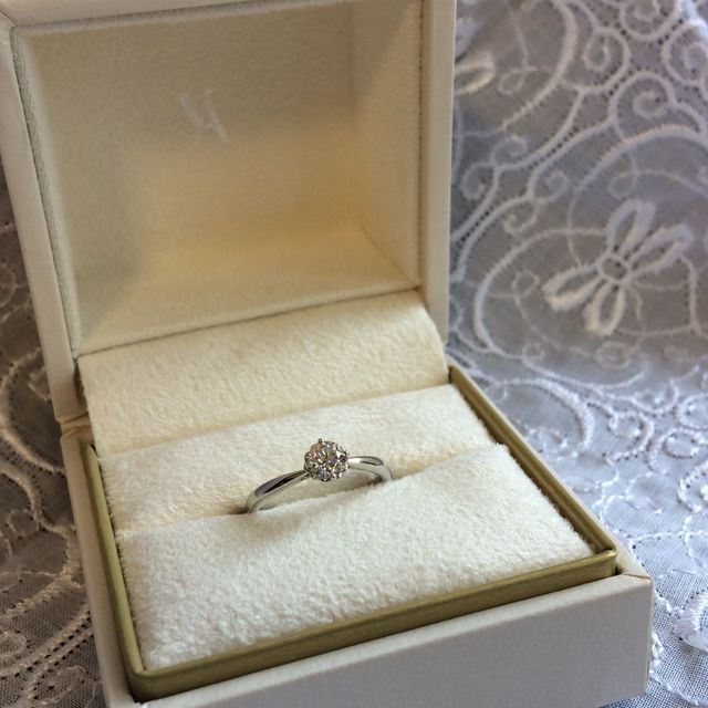 【ヴァンドーム青山(VENDOME AOYAMA)の口コミ】 シンプルなデザインの物を探しており、こちらのブランドはスッキリしたデ…