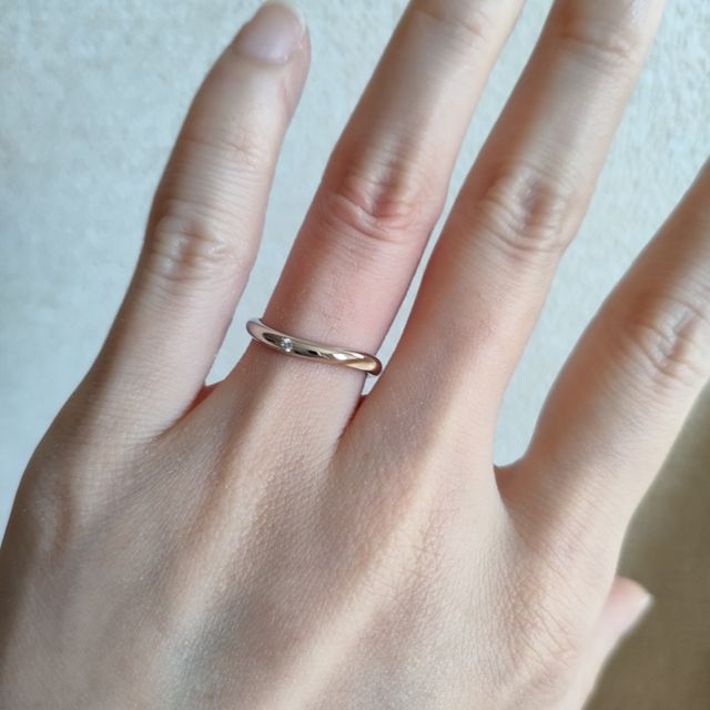 【ケイウノ ブライダル(K.UNO BRIDAL)の口コミ】 彼は金色が好みで、私は銀色が好みだったので、オーダーメイドでベースの…