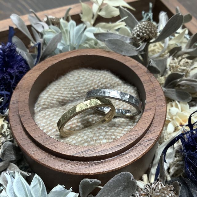 【鎌倉彫金工房の口コミ】 指輪のデザインを自分で決められるのが何よりも良いポイント。特に自分た…