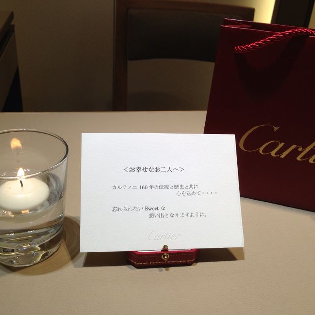 【カルティエ(Cartier)の口コミ】 目立ち過ぎずシンプルなデザインがとても気に入りました。
普段から身につ…