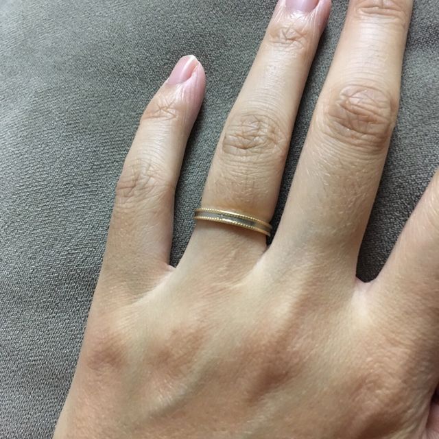 【ENUOVE(イノーヴェ)の口コミ】 同じようなデザインの指輪は他店でもあったのですが、こちらの指輪は肌な…