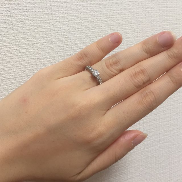 【ギンザタナカブライダル(GINZA TANAKA BRIDAL)の口コミ】 いろいろ試着した中で一番キレイで胸がときめきました。ただダイヤが大き…