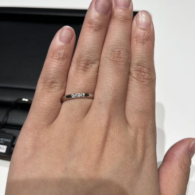 【ラザール ダイヤモンド(LAZARE DIAMOND)の口コミ】 シンプルが好みだったため、当初はダイヤなしのデザインを検討していまし…