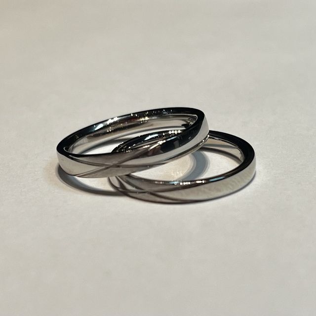 【TANZO.(鍛造指輪)の口コミ】 素晴らしいオーダーメイドの結婚指輪を購入しました。デザインや品質に非…