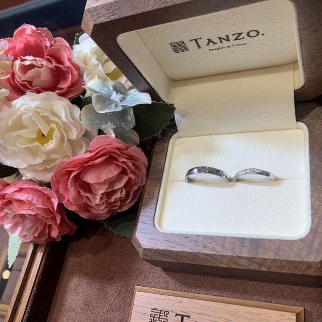 【TANZO.(鍛造指輪)の口コミ】 複数のブランドを周りましたが、お互いがしっくりくるものがなかったためT…