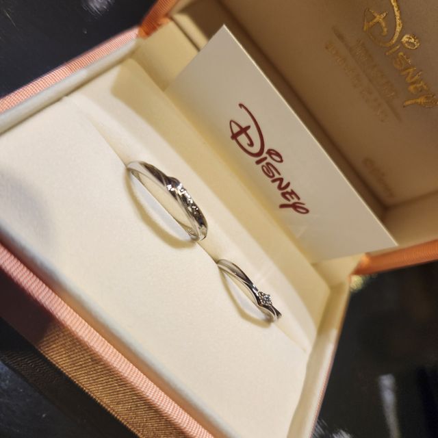 【ケイウノ ブライダル(K.UNO BRIDAL)の口コミ】 ディズニーの世界観が出ているもの、1番重要視していた事は長くずっと付け…