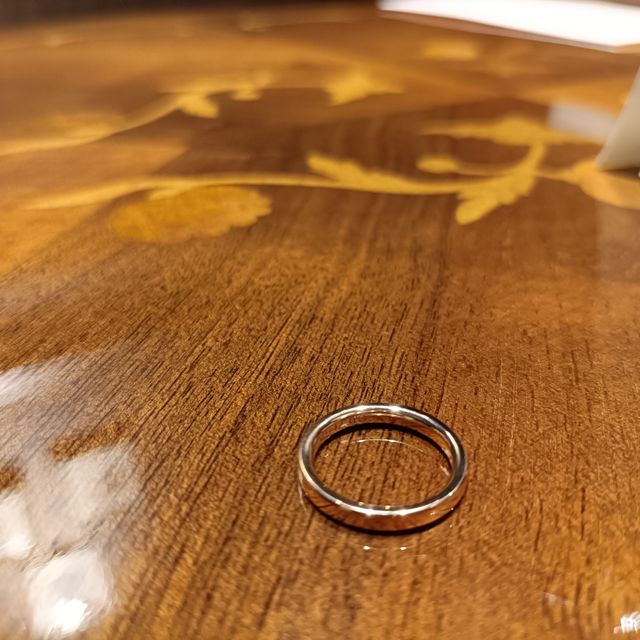 【TANZO.(鍛造指輪)の口コミ】 ・0.7mmライン加工　ピンクゴールド　鍛造製法
丁寧に時間をかけてオリジ…