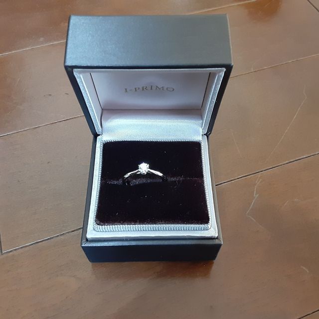 【アイプリモ(I-PRIMO)の口コミ】 指輪のデザインがカジュアルでお洒落でした。またシンプルなデザインも良…