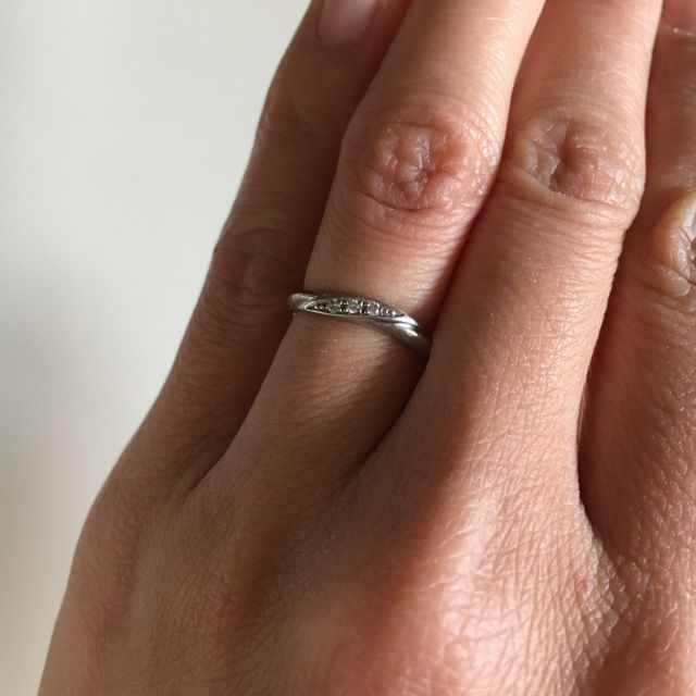 【アイプリモ(I-PRIMO)の口コミ】 lucina（ルキナ）を購入しました。シンプルすぎず、少し洒落ているけど派…