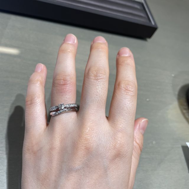 【アイプリモ(I-PRIMO)の口コミ】 指が短いのがコンプレックスで、水かきが長いためウェーブタイプのものを…