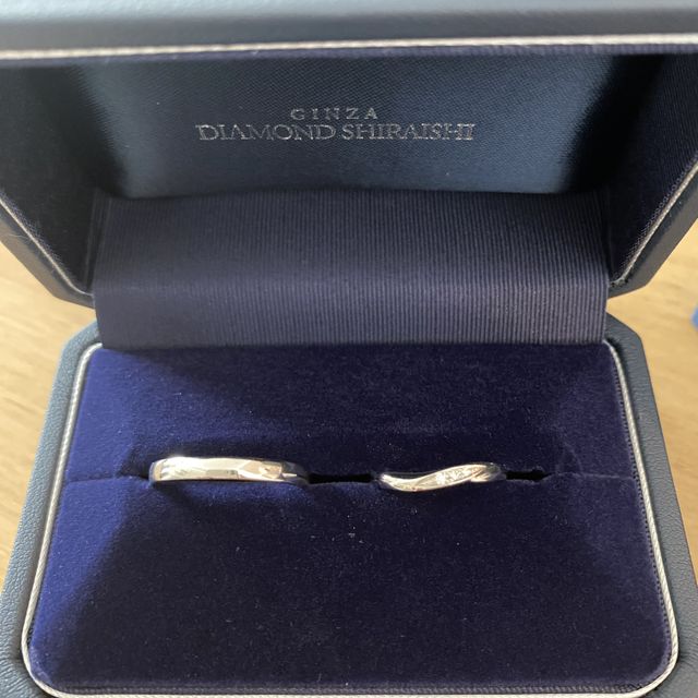 【銀座ダイヤモンドシライシの口コミ】 もともと、仕事の時にもつけていられるシンプルなものを探していました！…