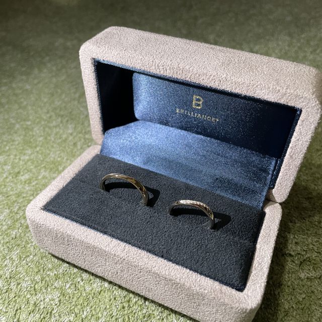【BRILLIANCE+(ブリリアンスプラス)の口コミ】 超有名ブランドに比べるとやはりお手頃で、ゴールドにも種類があって良い…