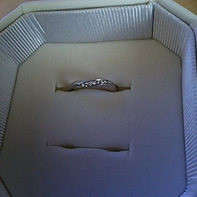 【4℃ BRIDAL(ヨンドシーブライダル)の口コミ】 旦那さんがいつもアクセサリーのプレゼントはここのブランドのものをプレ…