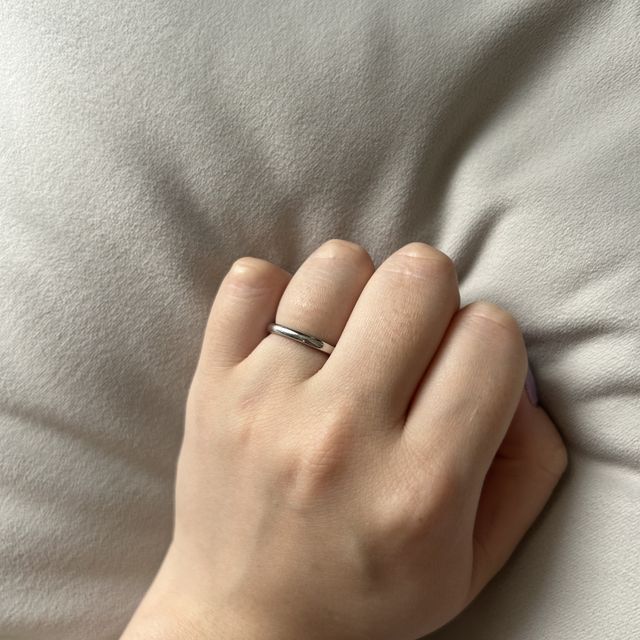 【CRAFY(クラフィ)の口コミ】 シンプルで飽きが来ないデザインにしました。
太さも一般的なものにして、…