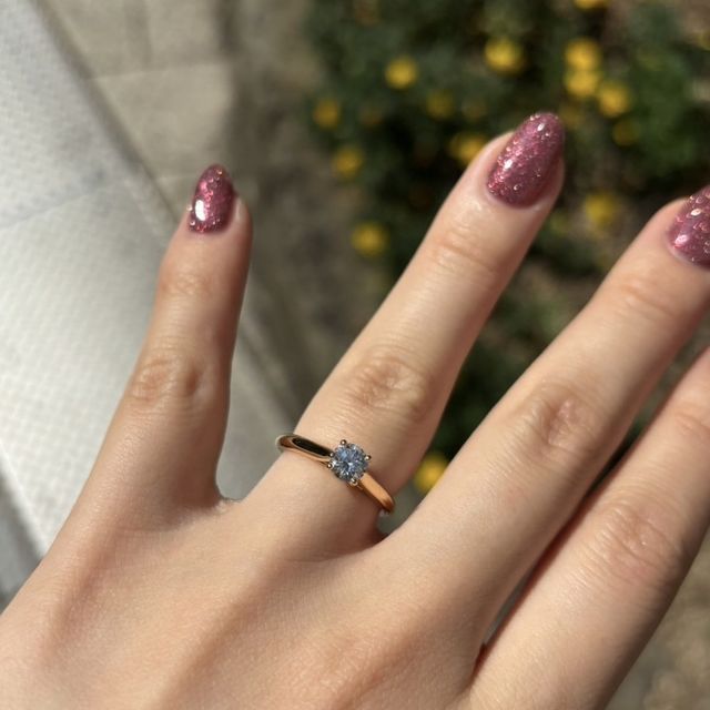 【カルティエ(Cartier)の口コミ】 Cartier伝統のソリテールリングです。シンプルですが、とても美しく、気に…