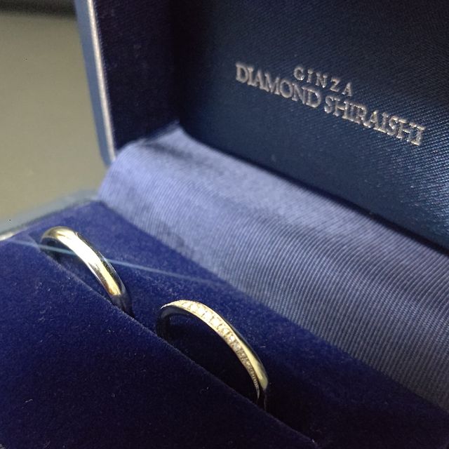 【銀座ダイヤモンドシライシの口コミ】 ダイヤモンドが自分からも対面の相手からもキレイに見える素敵なデザイン…